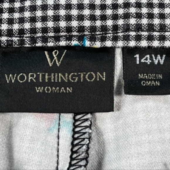 Worthington woman 14w black & white checkered pants with tiny flowers - Picture 16 of 16